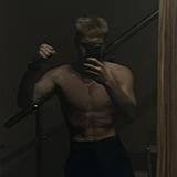 swimmvlad печатает…